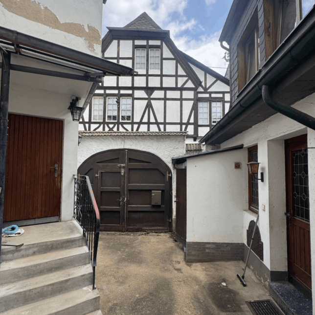 denkmalsanierung-Innenhof